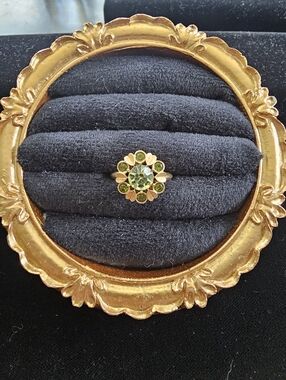Vintage Avon Ring Size 3.5/ 4.5